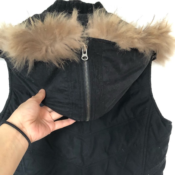 ECHO RED down vest - Picture 4 of 13